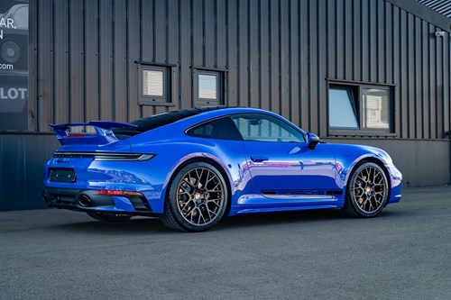 Porsche Carrera 4 bleue-128