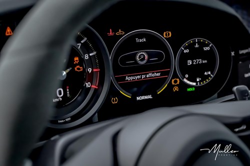 Muller-prestige-Porsche-gt3-sharkblueDSC086825