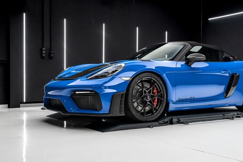 Porsche GT4 RS Shark blue-138
