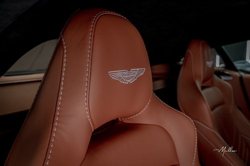 Aston Martin Vantage V12-243