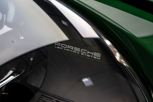 Porsche 911 Turbo S verte-75