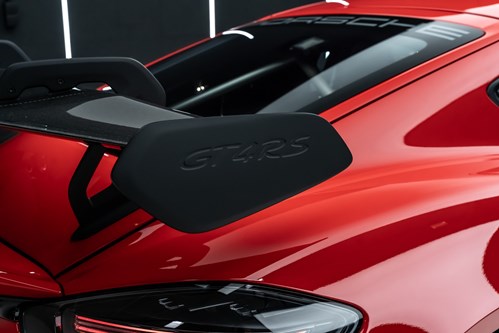 Porsche GT4 RS rouge-57