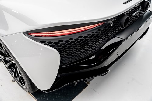 Mc Laren Artura-153