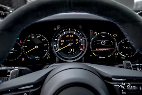 Muller-prestige-Porsche-gt3-sharkblueDSC086976