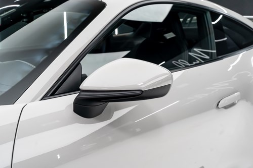 Porsche GT3 creme-56