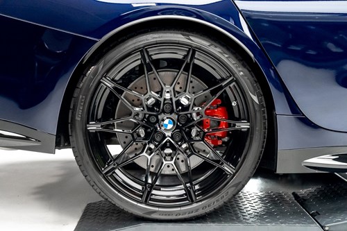 BMW M3 Competition mauve-064