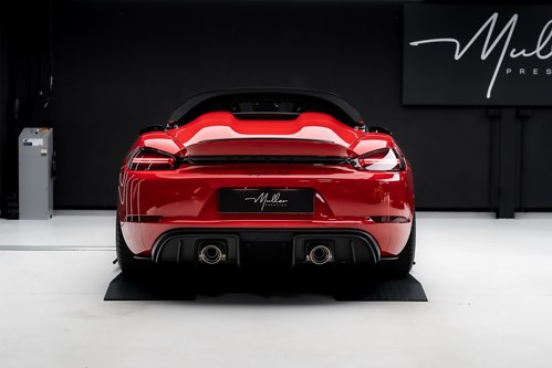 Porsche Spyder RS rouge-49