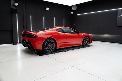 Ferrari 430 Scuderia rouge-001