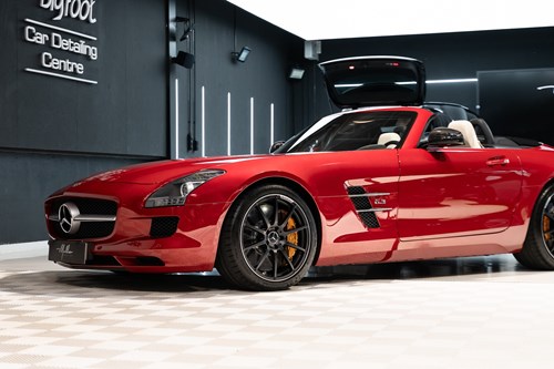 Mercedes SLS AMG-137
