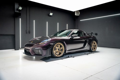 Porsche 718 GT4 RS-049