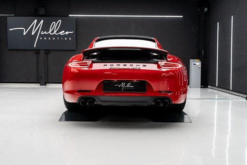 Porsche 911 Carrera GTS Rouge phase 1-57
