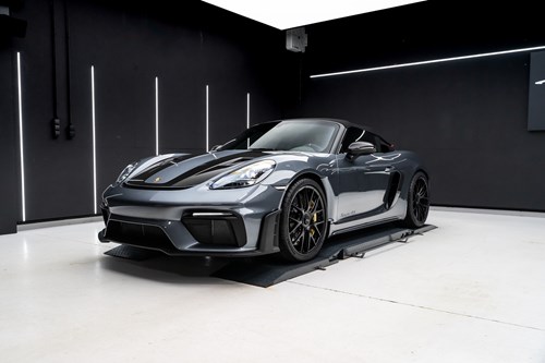 porsche-gt4-rs-gris-bleu-42