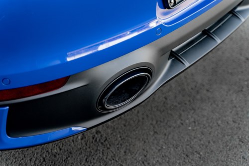 Porsche Carrera 4 bleue-135