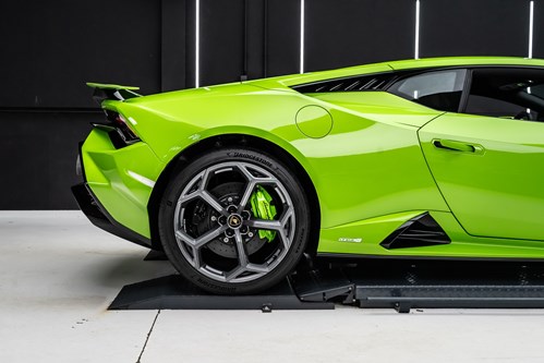 Lamborghini Hurracan Verte-230