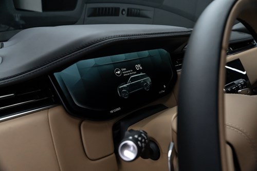 Range Rover Autobiography noir mat-055