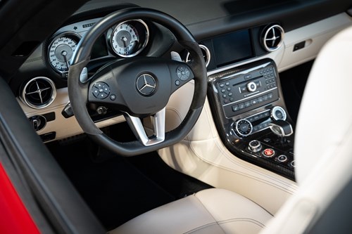 Mercedes SLS AMG-146