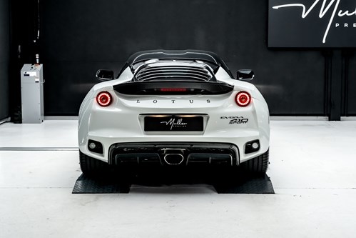 Lotus Evora blanche-108