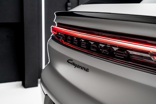 Porsche Cayenne blanche mate-37