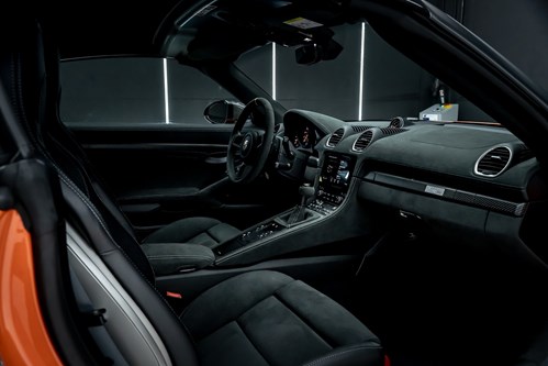 Porsche Spyder orange-108