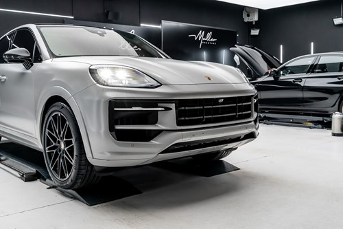 Porsche Cayenne blanche mate-59
