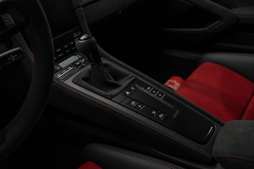 Porsche Spyder RS rouge-063