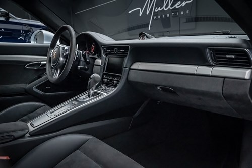 Porsche Carrera GTS grise-74