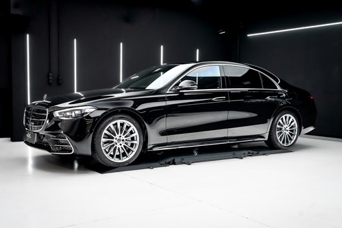 Mercedes Class S-115