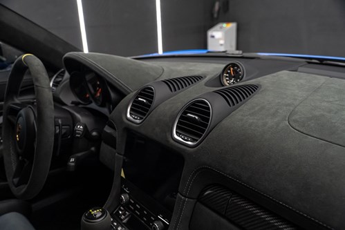 Porsche GT4 RS Shark blue-096