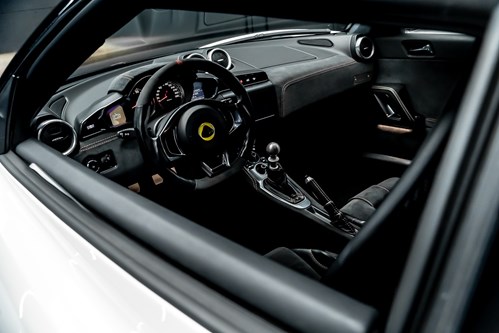 Lotus Evora blanche-128