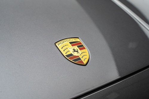 Porsche Cayenne Turbo gris foncé-083