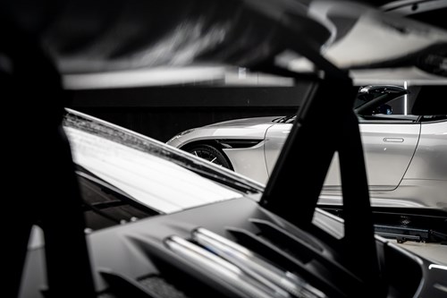 Aston Martin DB12-088