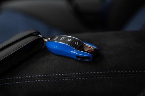 Porsche GT4 RS bleue-067