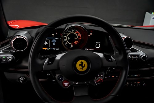 Ferrari F8 Tributo-099