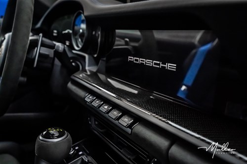 Muller-prestige-Porsche-gt3-sharkblueDSC086772