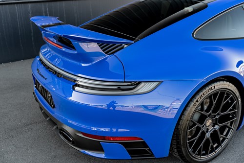 Porsche Carrera 4 bleue-134