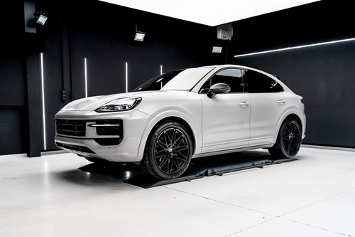 Porsche Cayenne blanche mate-56