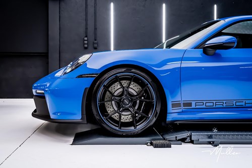 Muller-prestige-Porsche-gt3-sharkblueDSC087394