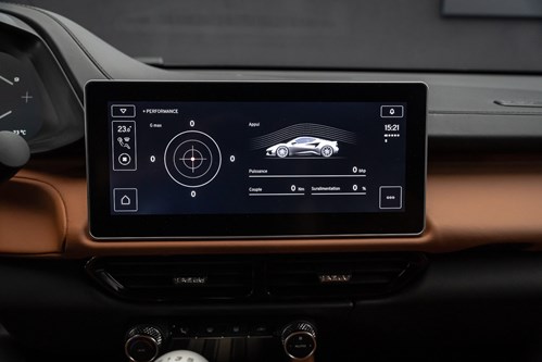 Lotus-emira-first-edition-063