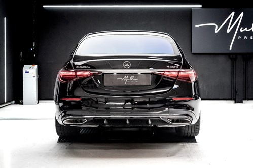 Mercedes Class S-108