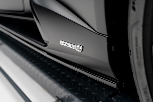 Lamborghini Huracan noire -105