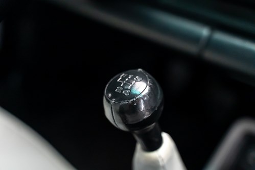 Porsche 930 turbo bleue-74