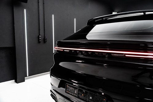 Porsche Cayenne noir-36