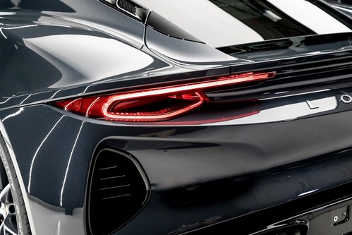 Lotus-emira-first-edition-076