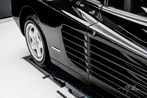 Ferrari-Testarossa-car-detailing (42)