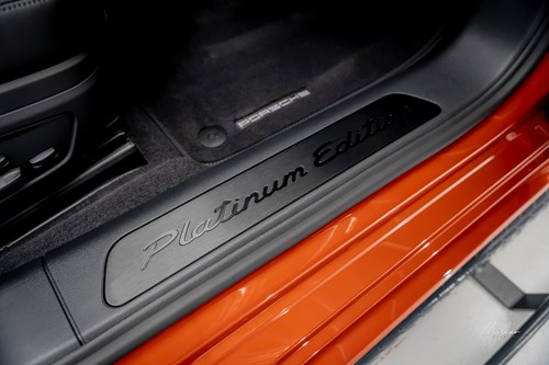 Porsche Panamera Sélection Orange-115