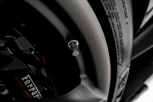 Ferrari roma noire-121