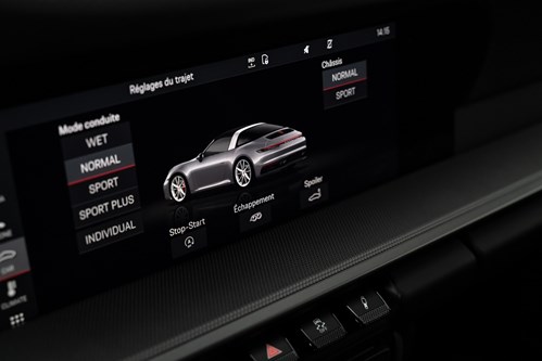 Porsche 911 Targa noire-50