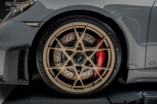 Porsche GT4 RS grise bleu-179