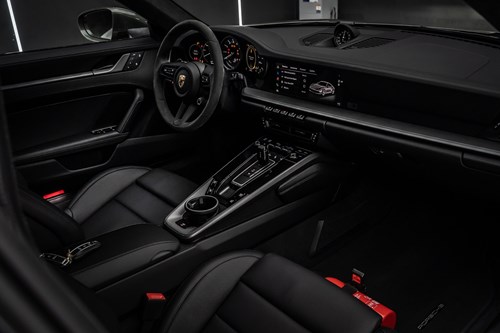 Porsche 911 Carrera 4S verte-069