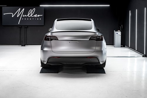 Tesla Model Y gris mate-128